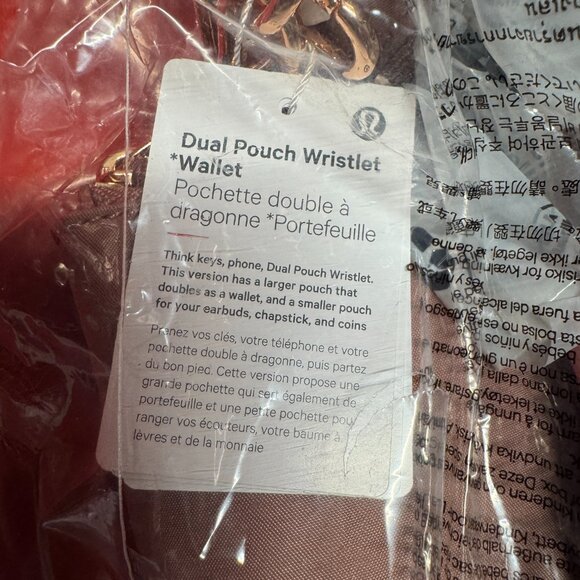 BNWT Lululemon Dual Pouch Wristlet Wallet - Picture 4 of 8